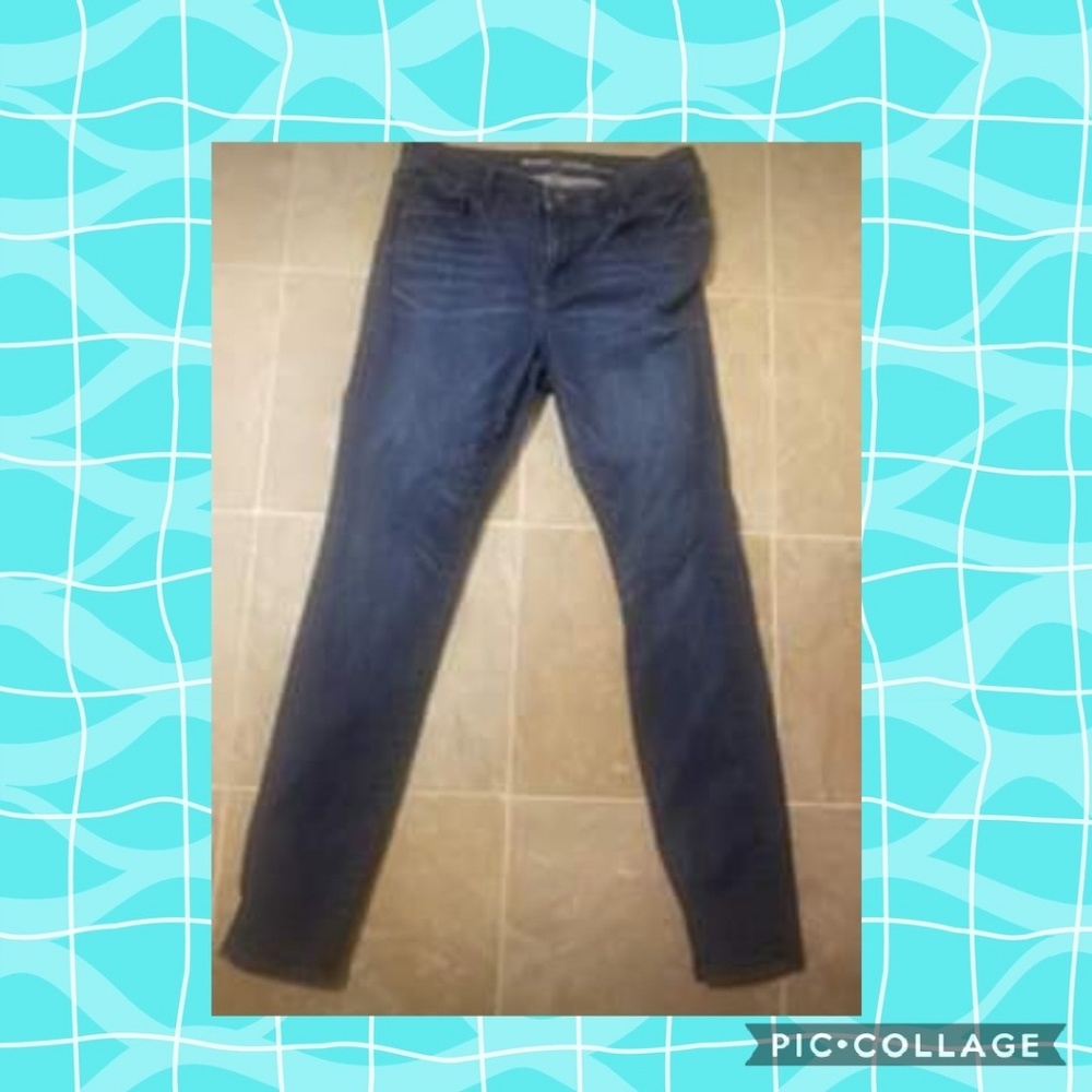 Size 8 Rockstar Old Navy Jeans